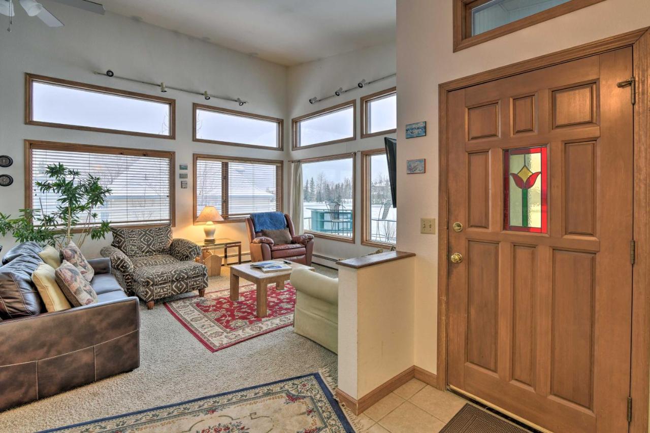 Spacious Family Home With Deck And Million-Dollar View Анкоридж Екстер'єр фото