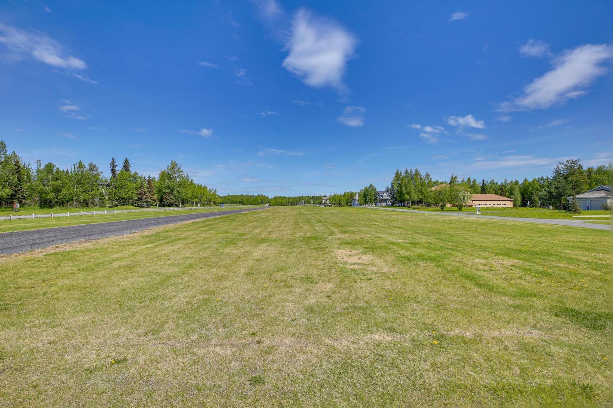 Spacious Family Home With Deck And Million-Dollar View Анкоридж Екстер'єр фото